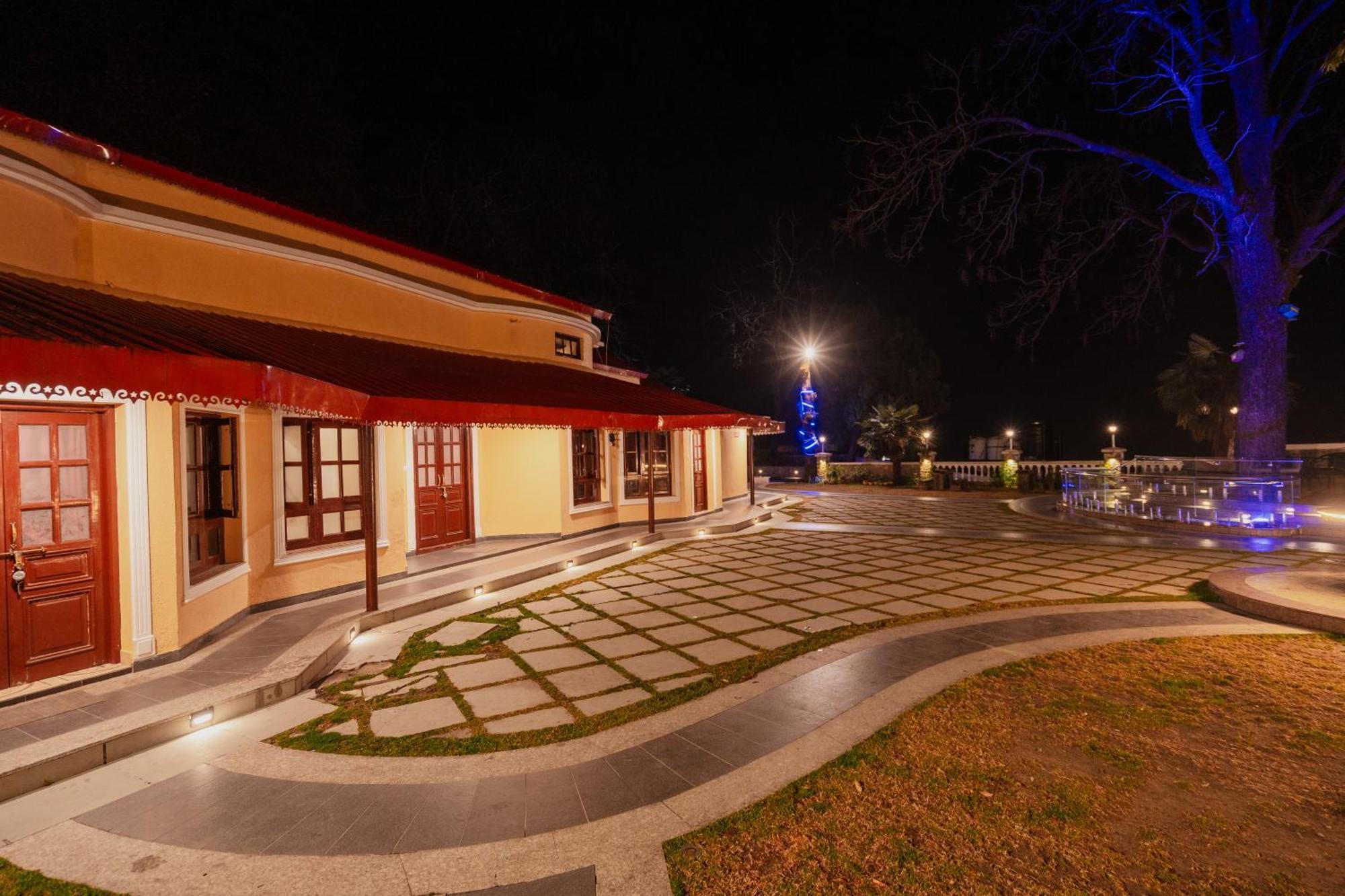 Hotel Bliss & Company By Hnh Masuri Exterior foto