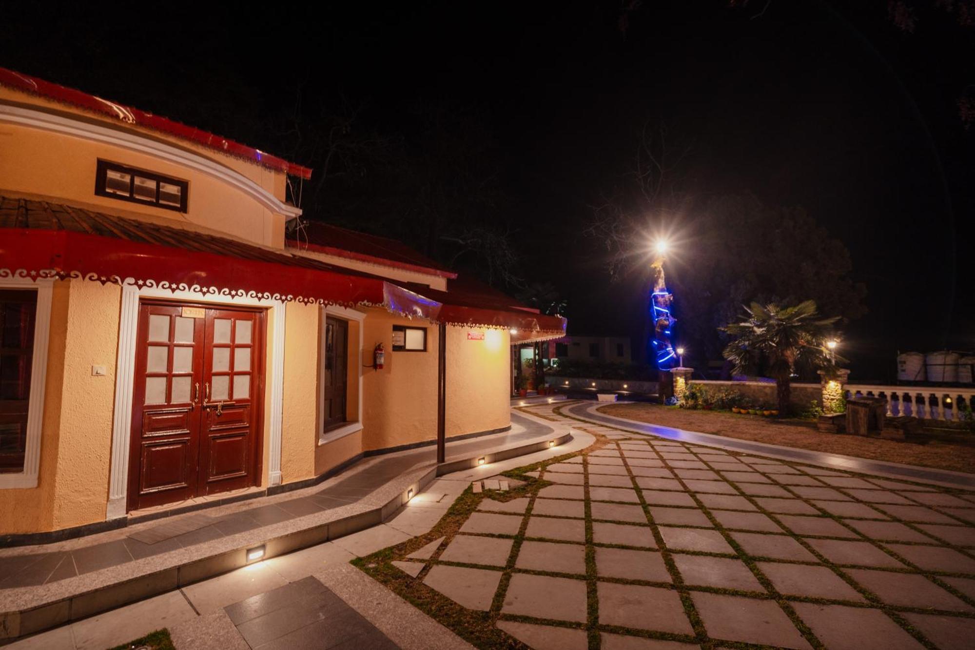 Hotel Bliss & Company By Hnh Masuri Exterior foto